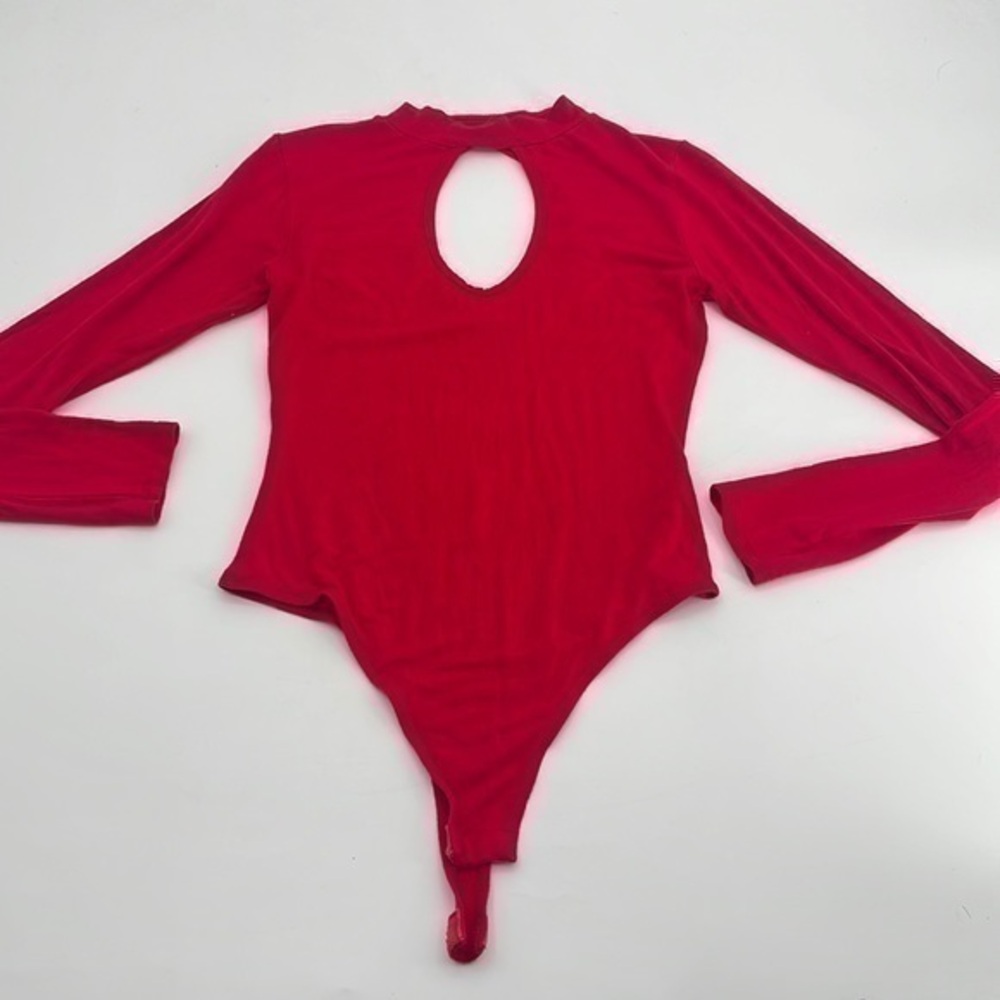 UEC Guess red long sleeve high neck bodysuit XS